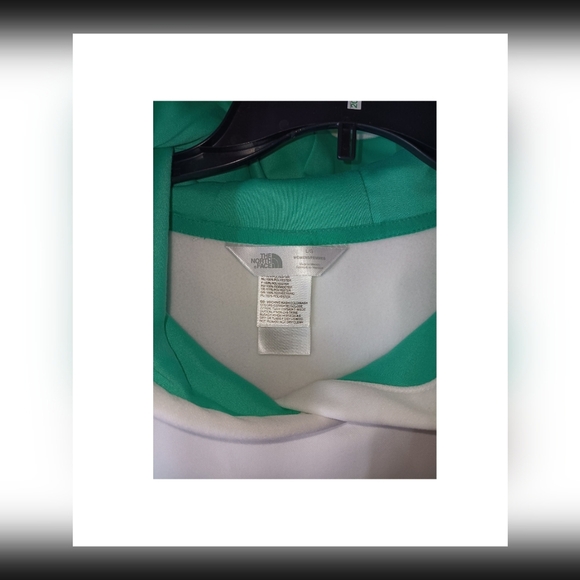 The North Face White Hoodie with Green Logo - Picture 3 of 4